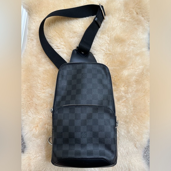Louis Vuitton Sling bag Graphite Damier- Authentic - Picture 3 of 4